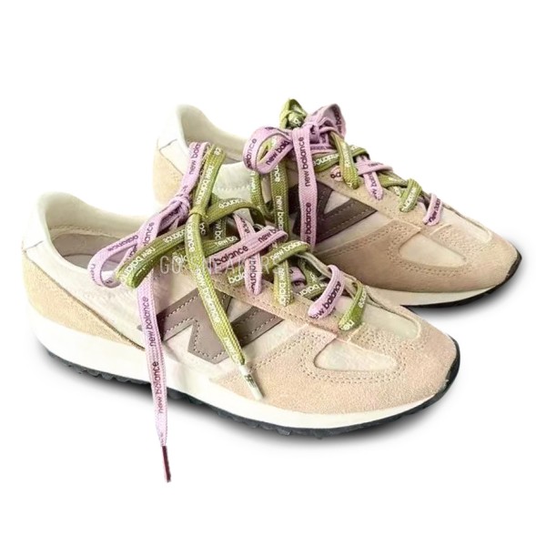 Женские кроссовки New Balance 327 White/Beige