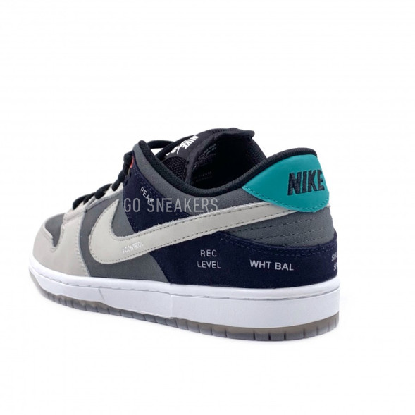 Мужские кроссовки Nike Dunk Low VX1000