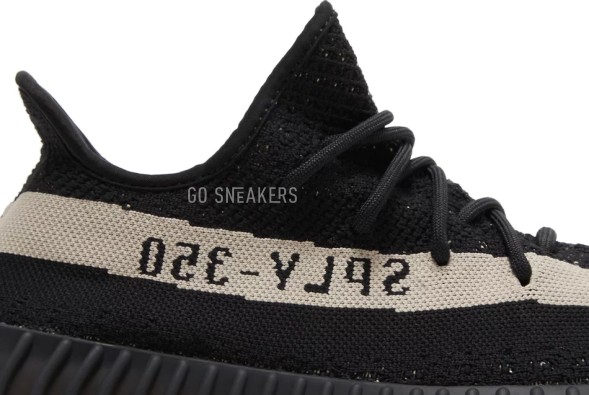 Унисекс кроссовки Adidas Yeezy Boost 350 V2 &amp;#039;Oreo&amp;#039;
