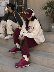 Premiata Lauryn Wine